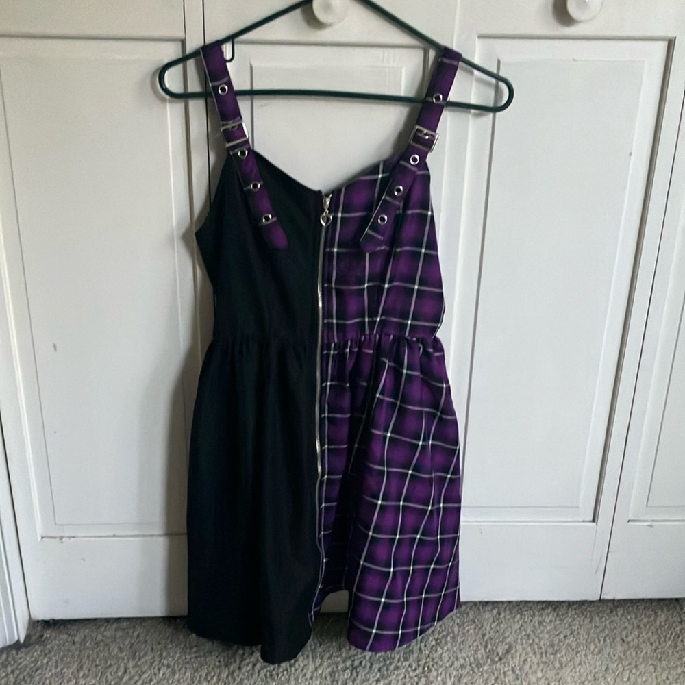 Hot Topic XS Black & Purple Plaid Split Dress
